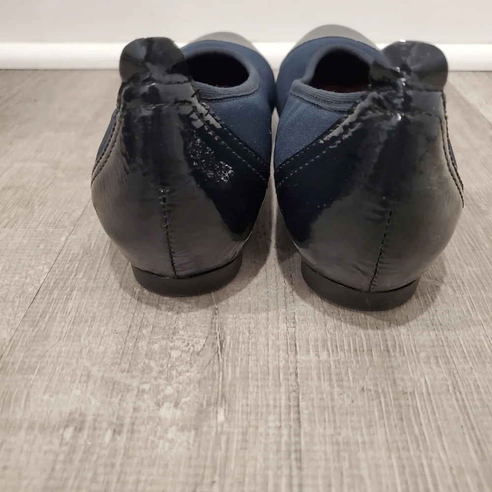 NEW Munro American Henlee Hidden Wedge
